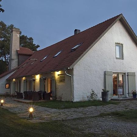 Dagen Haus Guesthouse Orjaku Exteriör bild
