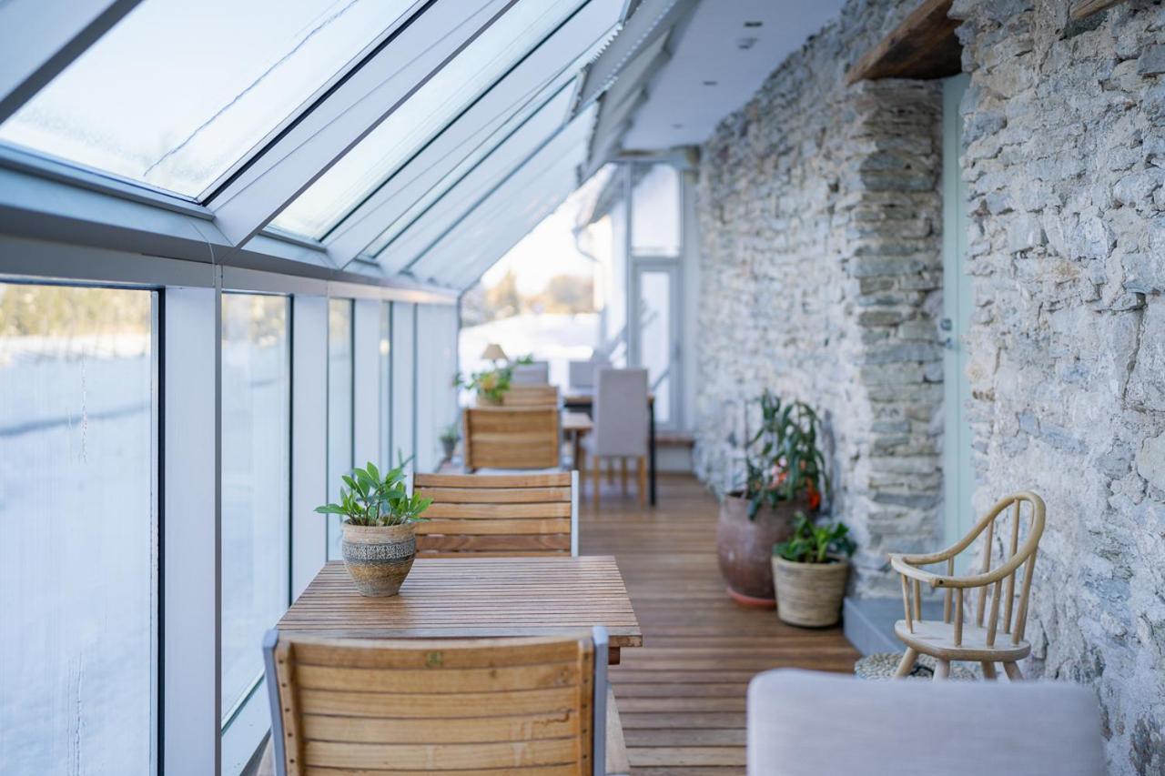 Dagen Haus Guesthouse Orjaku Exteriör bild